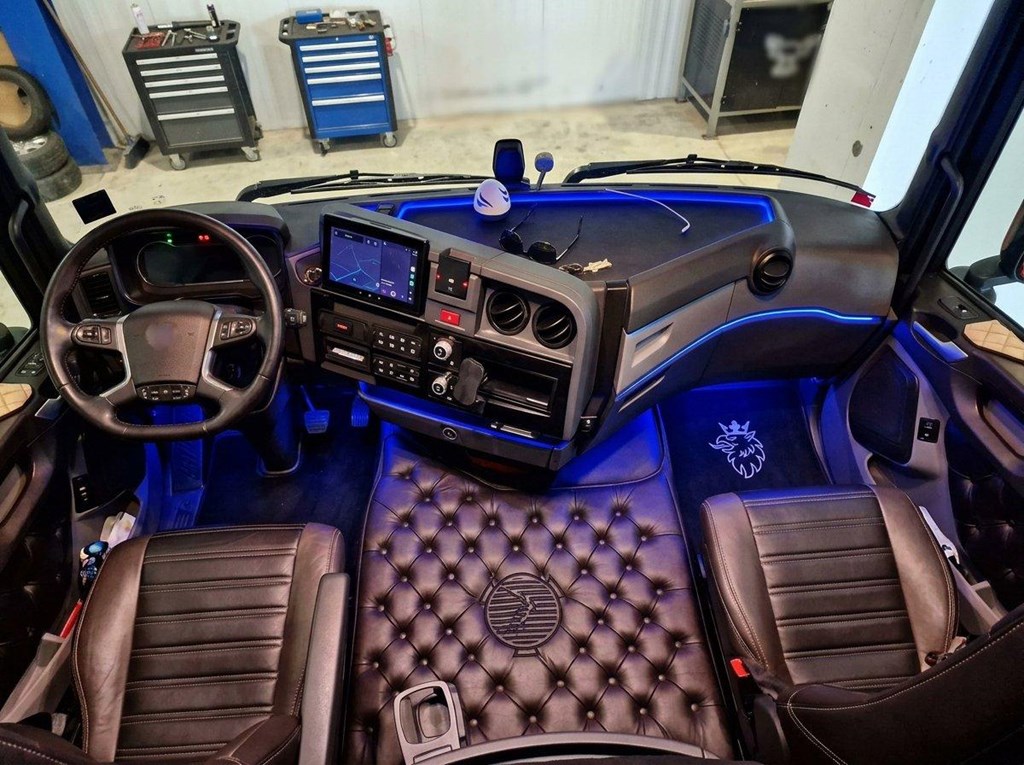 Foto 1 Camiones personalizados con Truck Styling en Ceuta